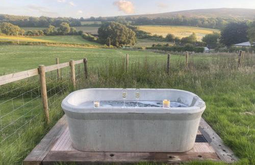 1 Bed Hut - Sleeps 4 - Pets - Parking - Foto 6