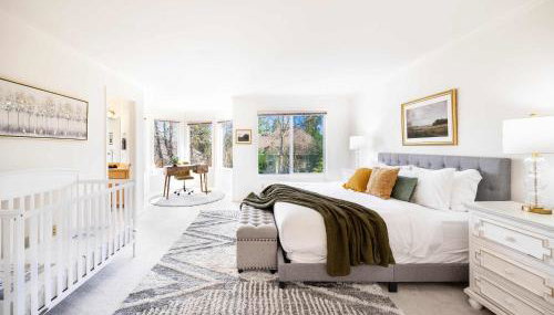 Brier 5BR Retreat w Pool Table Deck Central AC - Foto 2