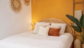 Studio rénové climatisé tout confort - Lit Queen size - emplacement idéal près des plages - Foto 3