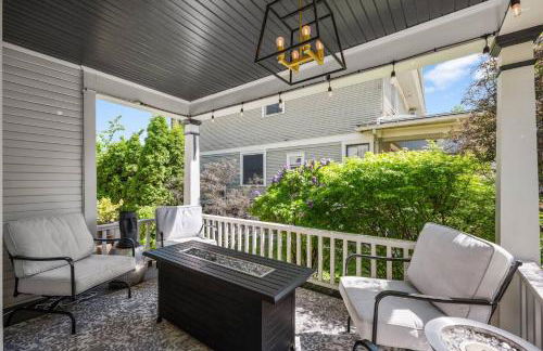 NEW! Updated South Hill Craftsman Sleeps 12! - Foto 30