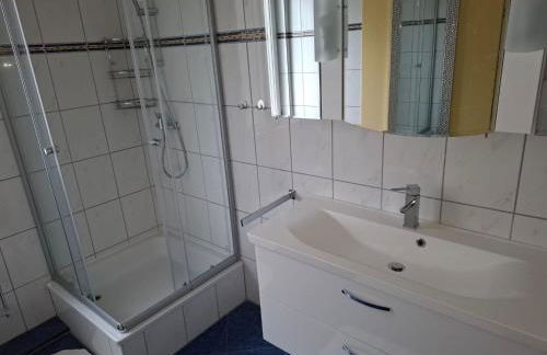 Apartment Private Ferienwohnung in Nordenham- großer Balkon by Interhome - Photo 21