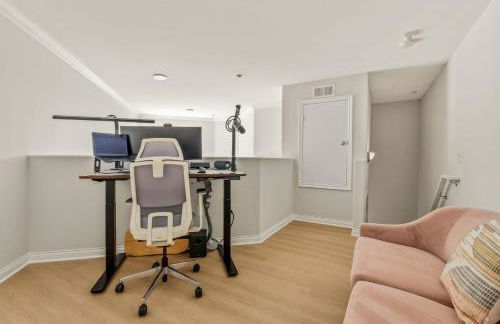 Central Irvine 1BR Loft w Work Setup by Anyplace - 11750 - Foto 4