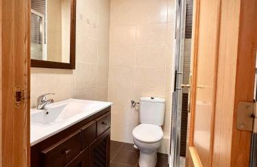 2 Bedrooms and 2 Bathrooms with Sea View at Piscis Benalmadena Arroyo - Foto 15