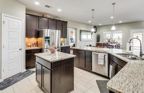 Covered Patio and Yard Spacious Leander Home! - Foto 5