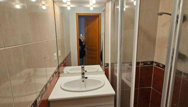 T1 dans le centre Rue Vulfran Warmé - Photo 3