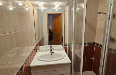 T1 dans le centre Rue Vulfran Warmé - Photo 3