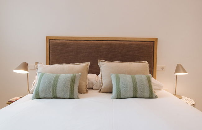 Eva Recommends Castellar Pool & Terrace - Photo 159