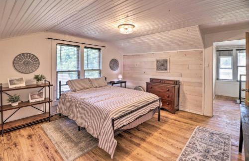 Country-Chic Cotter Home with Outdoor Living Space! - Foto 18