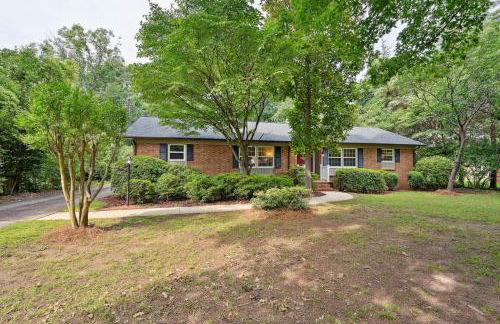 Greensboro Golf Getaway - 9 Mi to Downtown! - Foto 1