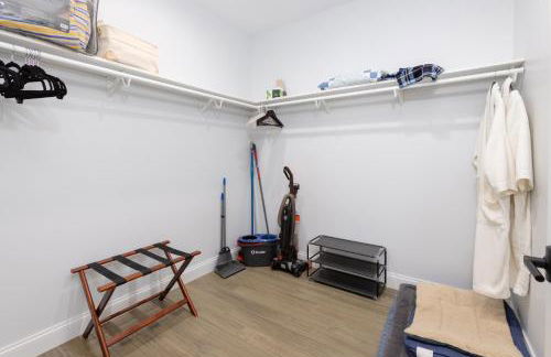 Deep Creek Retreat Hot Tub 85 inchTV all one level - Foto 34