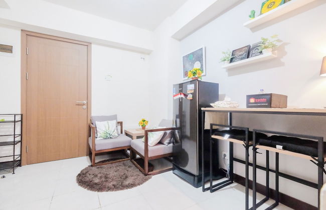 Spacious and Comfortable 2BR Cinere Resort Apartment - Photo 12