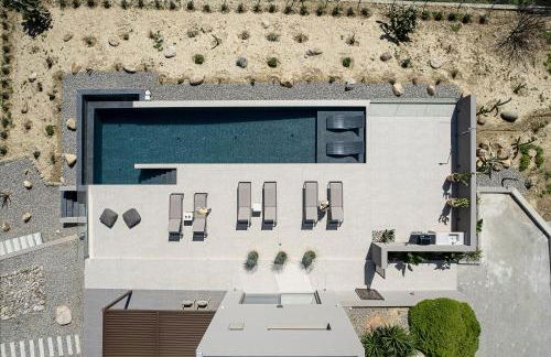 AGAVE HILL LUXURY HOUSE - Photo 63