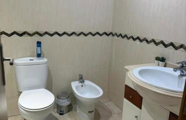 Elegant Getaway - Spacious 3 Bedroom Apartment -Lisbon Baixa da Banheira - Foto 9