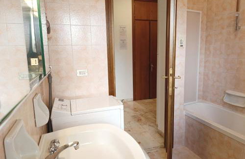 700 m from the Sea with private garage - Photo 17