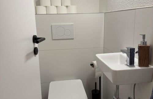 Holziges Dachgeschoss-Apartment - Foto 11