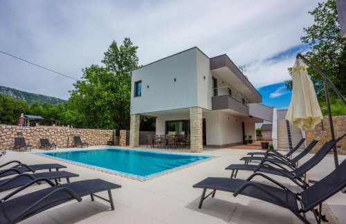 Villa Adry - Foto 1