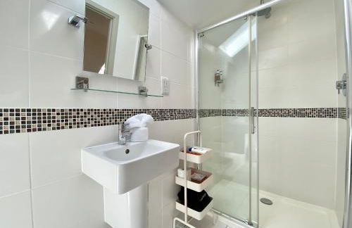 Wellesley House - Photo 24