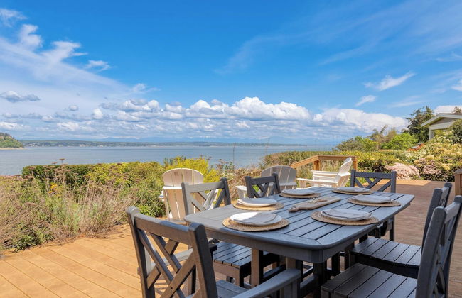 Colonial Bluff House Above the Sea by Avantstay - Foto 4