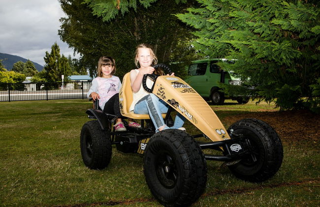 Te Anau Top 10 Holiday Park - Photo 69