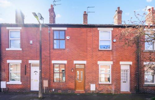 2-Bedroom Cottage - Long Stays Welcome - Photo 28