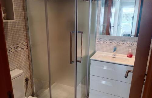 Piso con piscina y parking - Photo 20