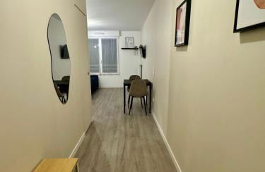 Studio moderne et tout équipé, proche du RER, Paris & aéroport d'Orly en 20 min, lit bébé sur demande - Foto 4