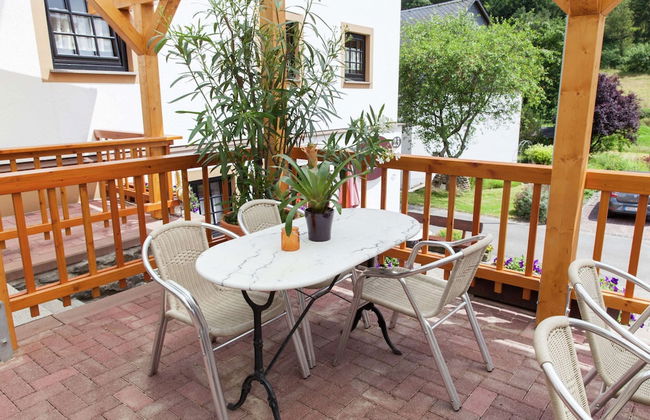 A Modern Apartment in the Hunsruck Region's Romantic Drohn Valley - Photo 28