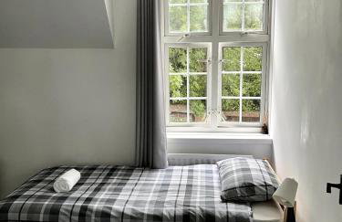 3 Bedroom House with Parking - Foto 7