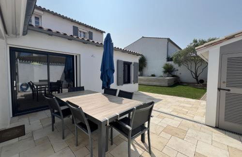 CAP O SUD grande maison avec Piscine à St Martin de Ré - Foto 6
