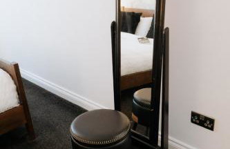 Marine Cottage 2 - With Private Hot Tub - Foto 23