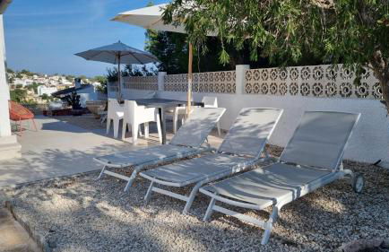 Meerblick Villa mit Terrasse, Pool und kostenlosen WLAN neu renoviert - Foto 6