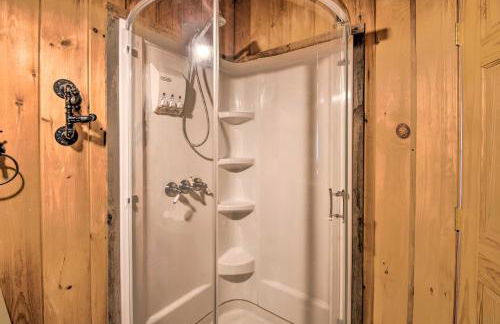 Quaint Gilford Apt with Fire Pit and Pool Access! - Foto 14