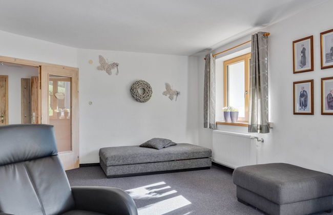 Voluminous Apartment near Ski Slopes in Maria Alm - Foto 18