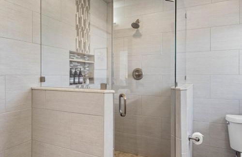 Luxury Austin Retreat w Pool, Games, Sleeps 12 - Foto 13