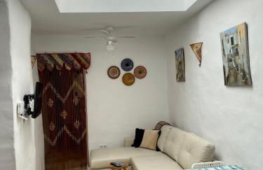 Cheerful one bedroom townhouse with patio Archez - Foto 10