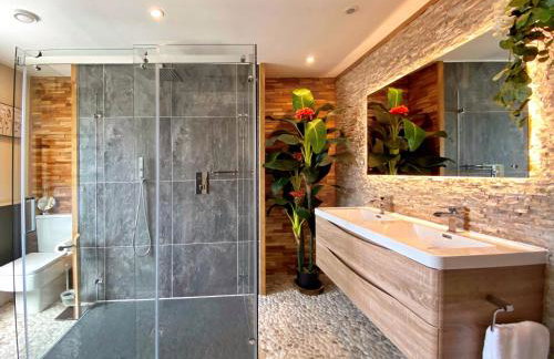 Hambrook House Canterbury - NEW luxury guest house with ESPA Spa complex - Foto 4