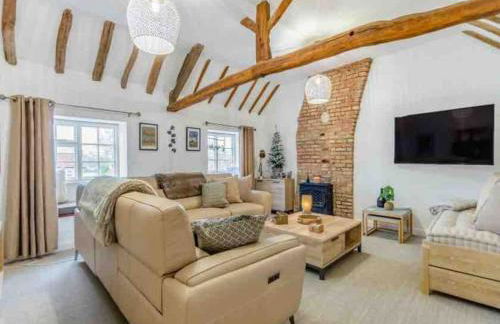 The Retreat-luxury cottage with hot tub (sleeps 4) - Foto 13