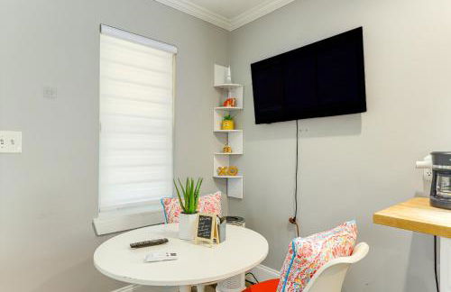 Forest-View Gem in Grantville with Wraparound Deck - Foto 6