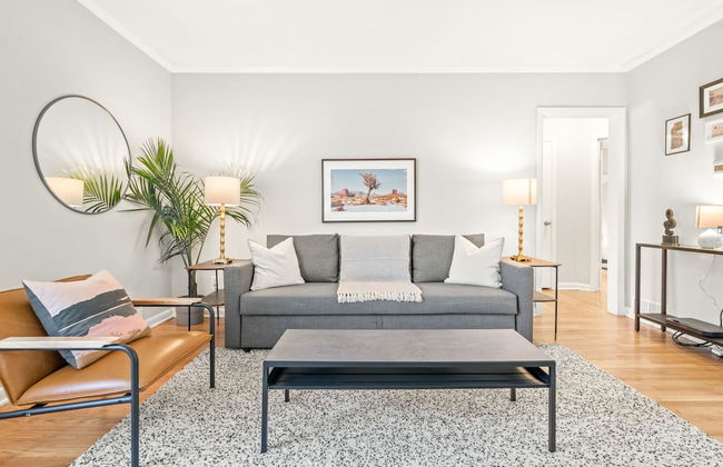 881 Furnished Apartments - Foto 43