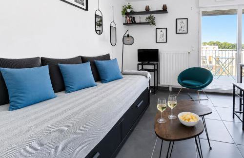 Studio, balcon, parking, commerces & transports - Foto 4
