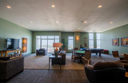 Sea it All Infinity Pool Ocean Views Steps From the Beach -- a Great Getaway - Foto 48