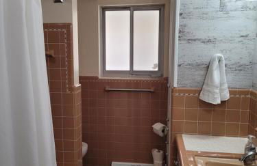 dock, game room, bar and private river view patio - Foto 29