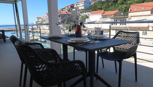 Captains beach home - Photo 5