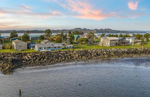 Cozy Coastal Getaway • Panoramic Ocean Views - Foto 2