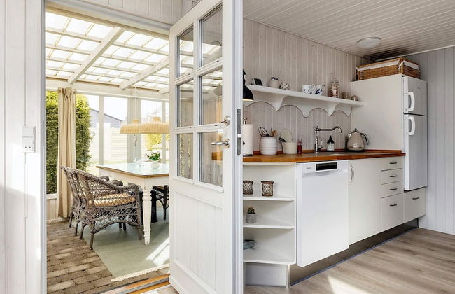 4 Person Holiday Home in Karrebaeksminde - Photo 14