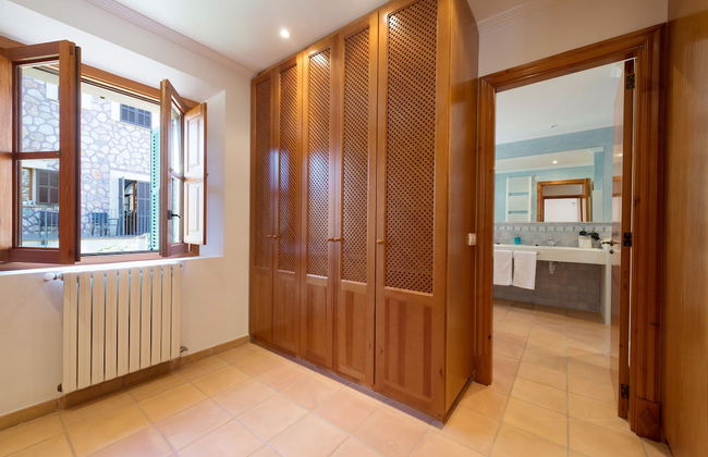 Circe in Fornalutx With 4 Bedrooms and 4 Bathrooms - Photo 31