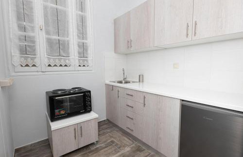 Enalios Apt #2- Spacious Flat in the Heart of Town - Foto 3