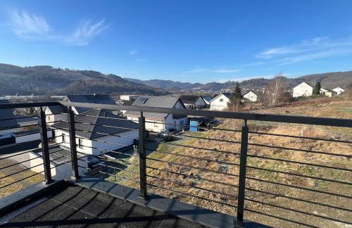 Luxus-Penthouse mit Weitblick & Balkon - Foto 8