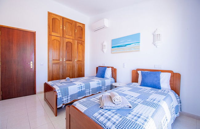 32A Vale do Milho Stunning Detached Villa Close - Foto 29