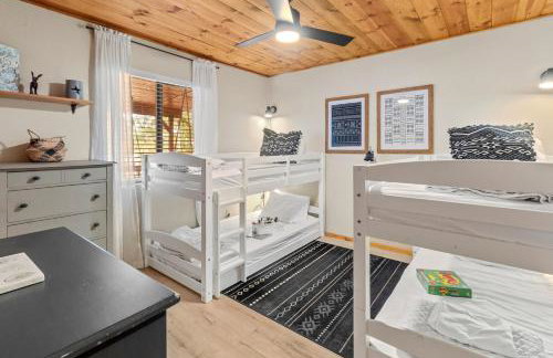 Cozy Cabin in Heber with a deck, fireplace and pet friendly - Foto 18